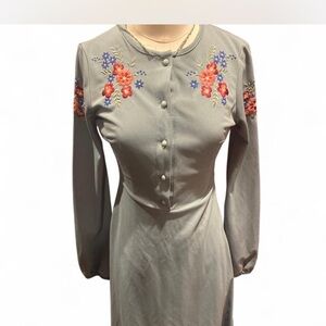 Elegant Gray Floral Embroidered Dress